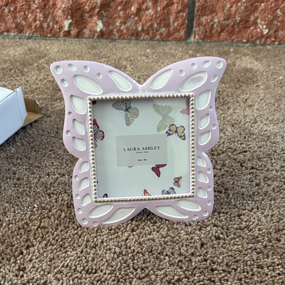 Laura Ashley Butterfly Frame - Light Purple and White
